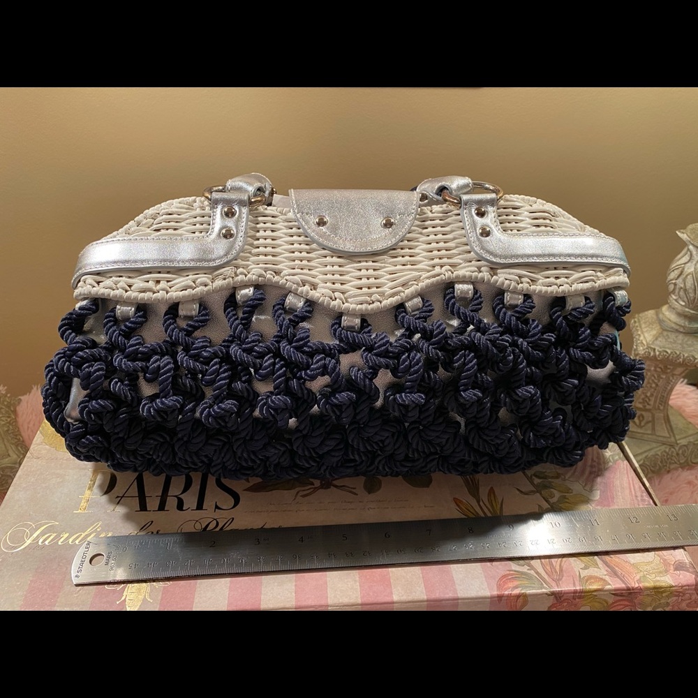 Salvatore Ferragamo Unique Nautical Bag - Picture 9 of 11